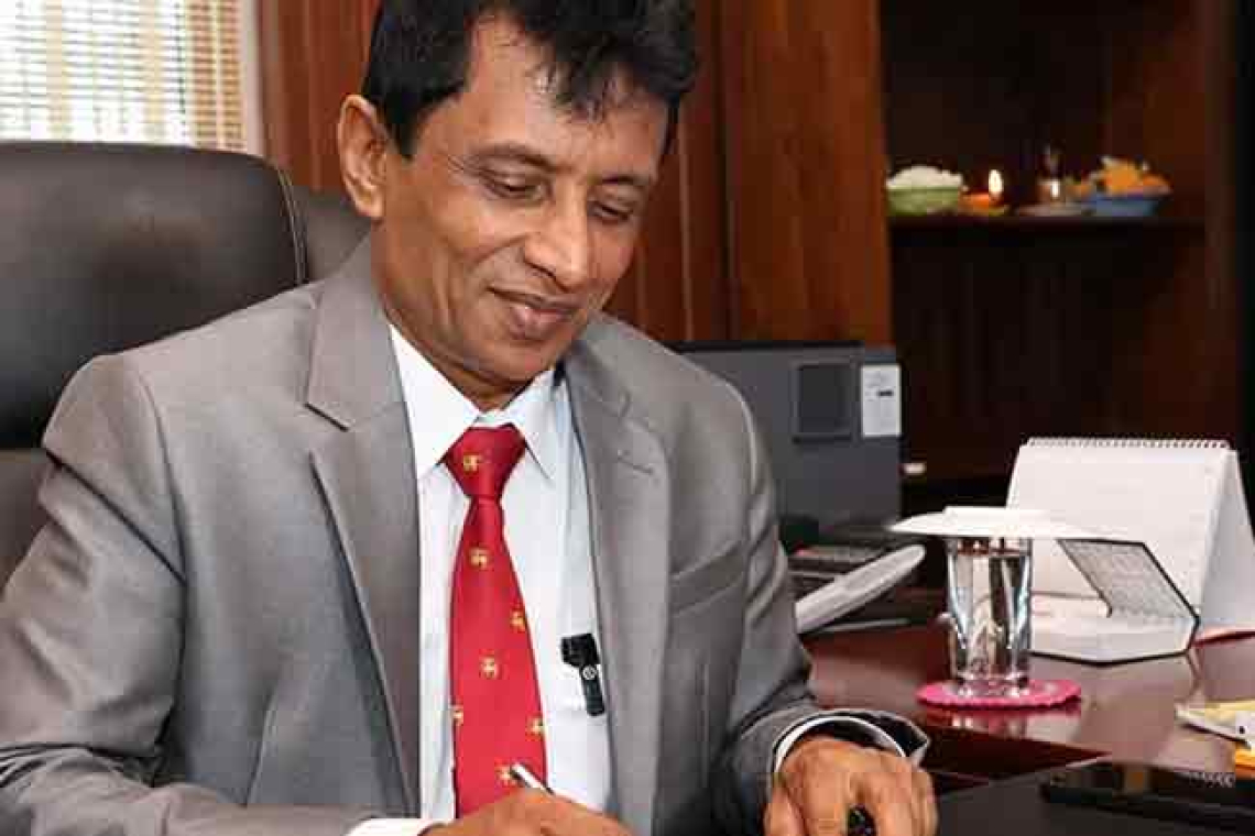 RMV ලොක්කාට ඇප